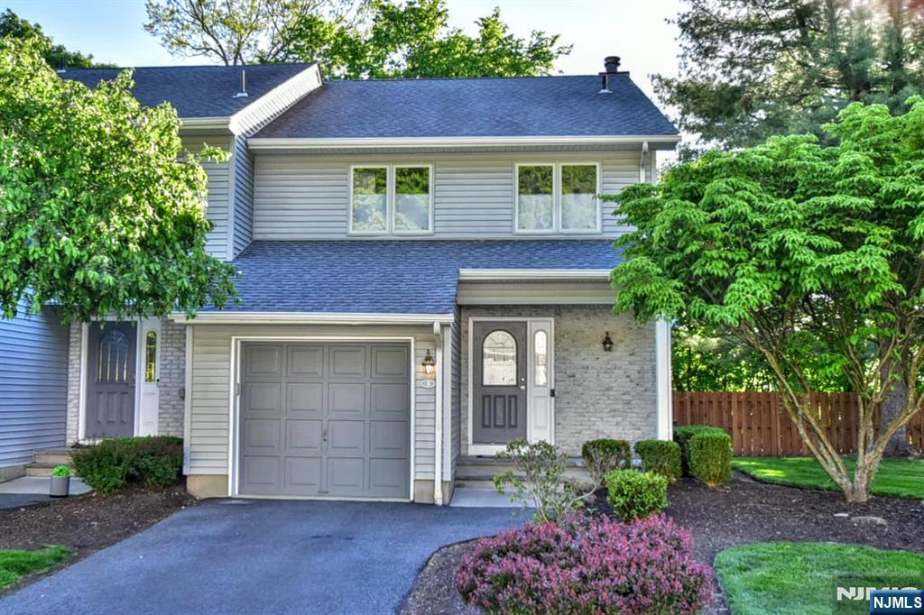 5 Hanson Place Wayne, NJ 07470 - Photo 3 of 38