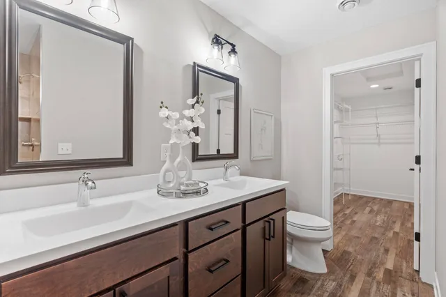 $399,900 | 2333 17th Avenue East, North St. Paul, MN 55109