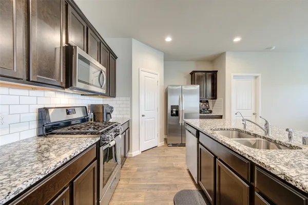 $2,100 | 3350 Zephyr Park Lane, Katy, TX 77494