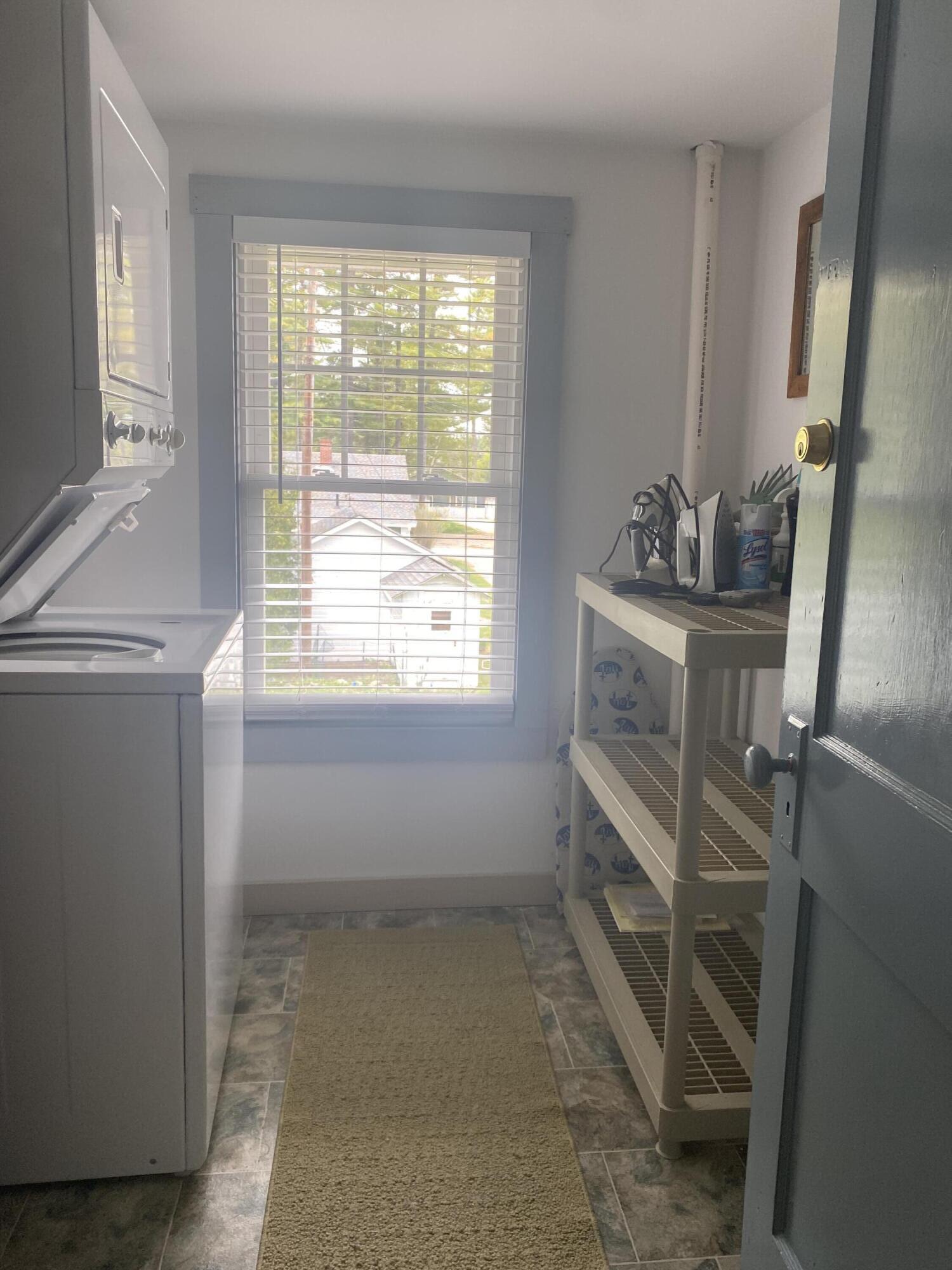 13 Quest Avenue Sebago, ME 04029 - Photo 25 of 33 Laundry Room