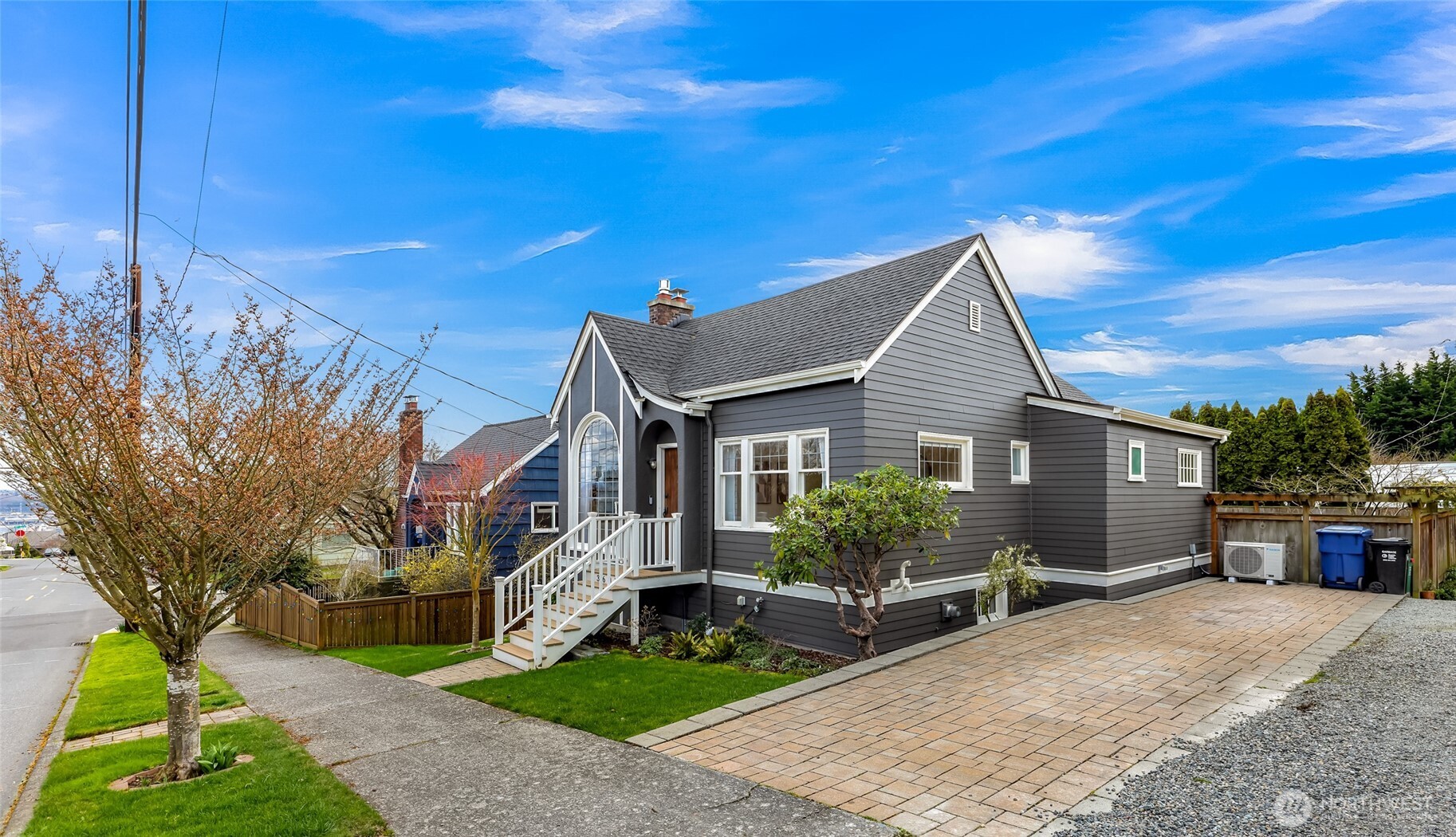 3607 Southwest Manning Street Seattle, WA 98126 - Photo 2 of 34 Gallery Image 2