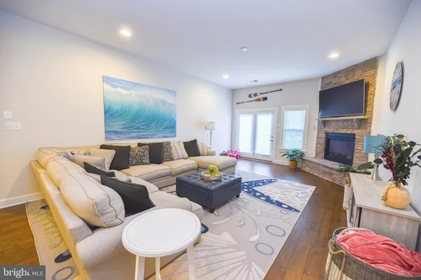$619,000 | 22379 Grebe Lane, Ocean View, DE 19970