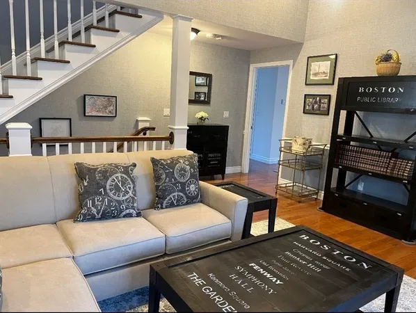 $1,250,000 | 1 Katies Way, Sandwich, MA 02563