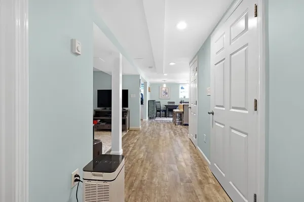 $1,250,000 | 1 Katies Way, Sandwich, MA 02563