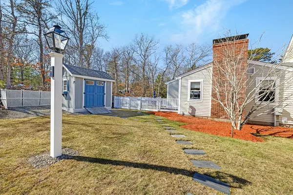 $1,250,000 | 1 Katies Way, Sandwich, MA 02563