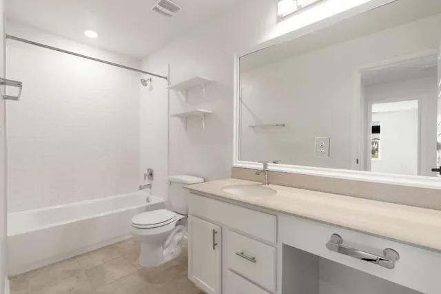 $2,750 | 7400 Lowery Crossing, Austin, TX 78744