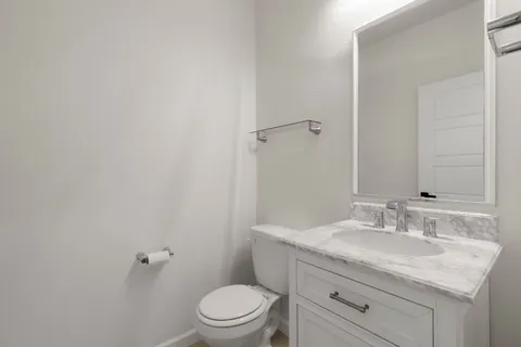 $2,750 | 7400 Lowery Crossing, Austin, TX 78744