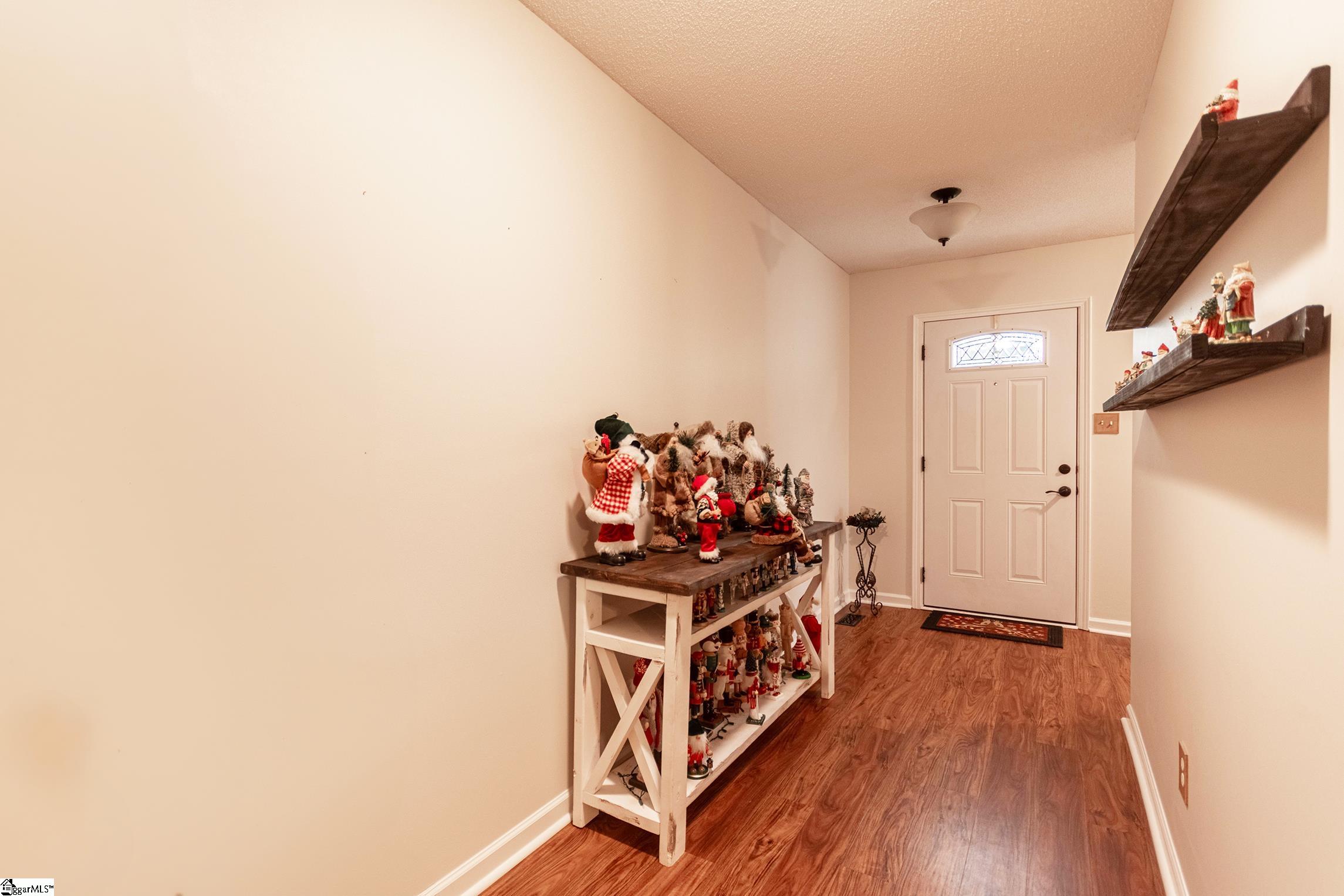 107 Cherrywood Road Woodruff, SC 29388 - Photo 2 of 21 Gallery Image 2