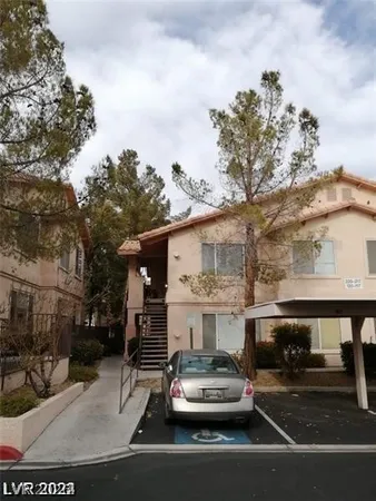 $1,450 | 350 South Durango Drive, Unit 120, Las Vegas, NV 89145