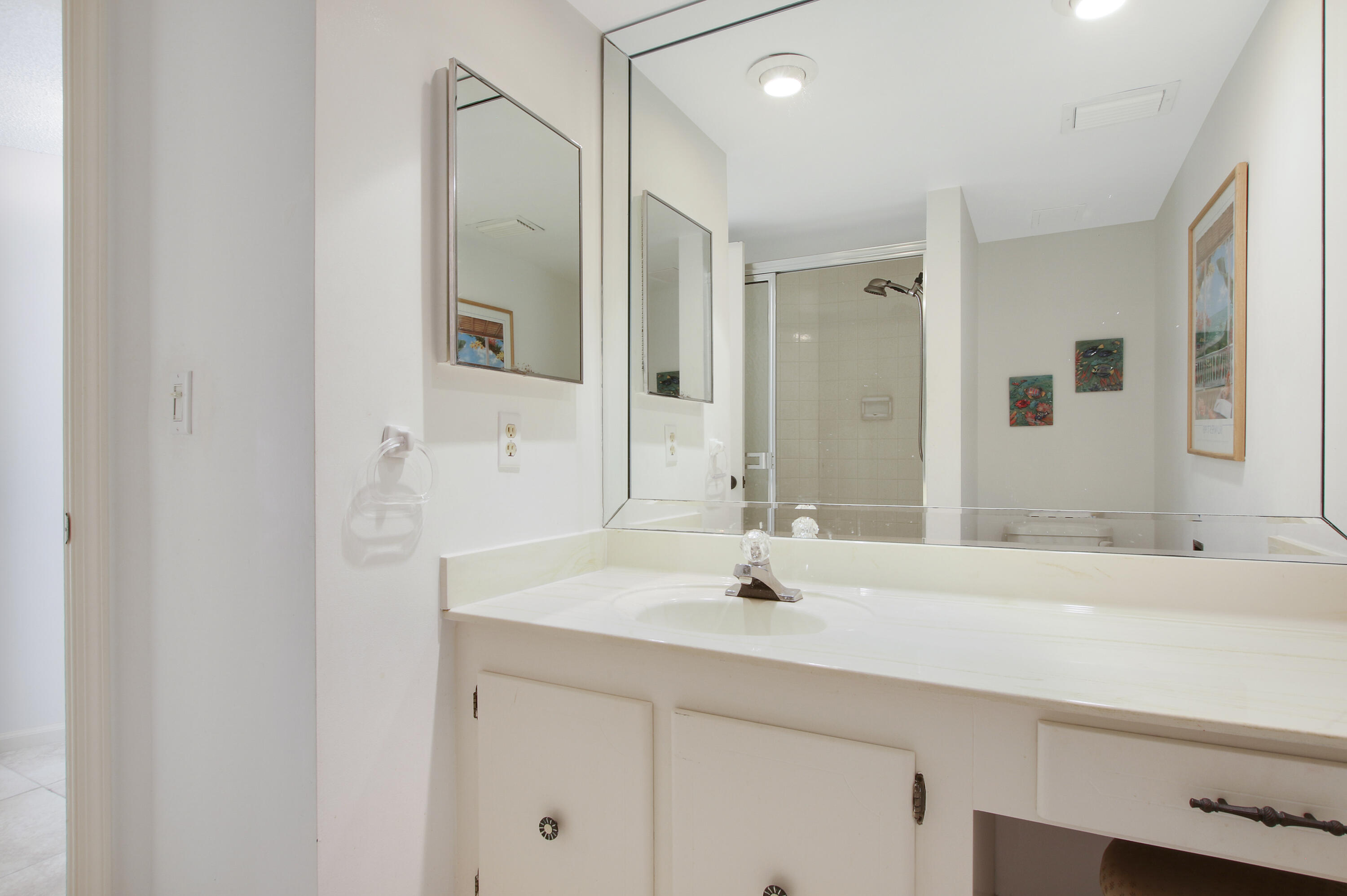 2800 North Ocean Drive, Unit B9A Riviera Beach, FL 33404 - Photo 28 of 41 House2-20