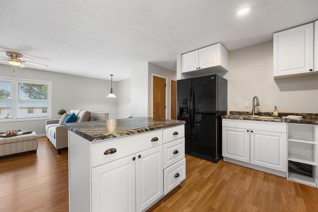 408 Hanover Road Southwest Cedar Rapids, IA 52404 - Photo 10 of 31 Gallery Image 10