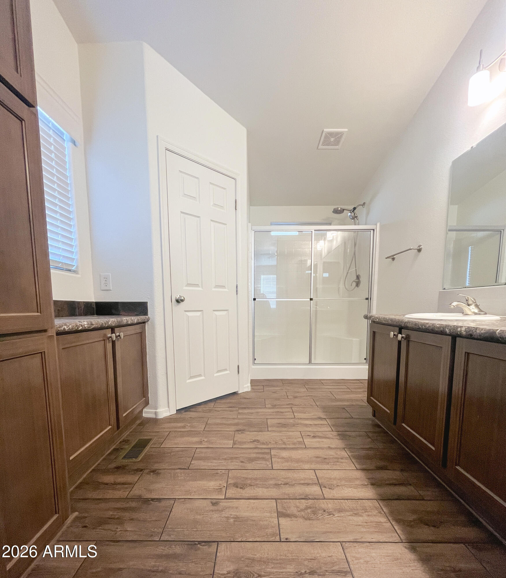 1056 Wheeler Road Camp Verde, AZ 86322 - Photo 16 of 28 Primary Bath