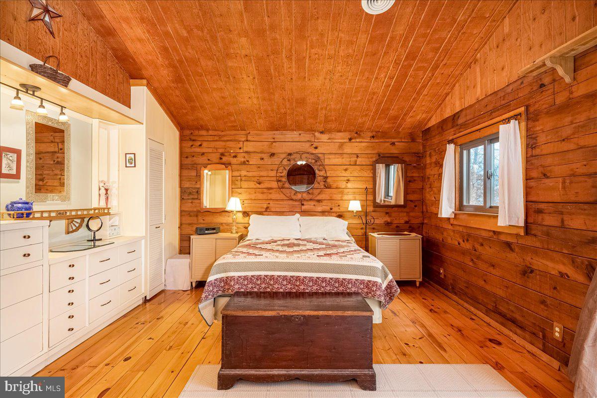 2324 Carrollton Road Westminster, MD 21157 - Photo 36 of 66 a bed room with a bed and dresser