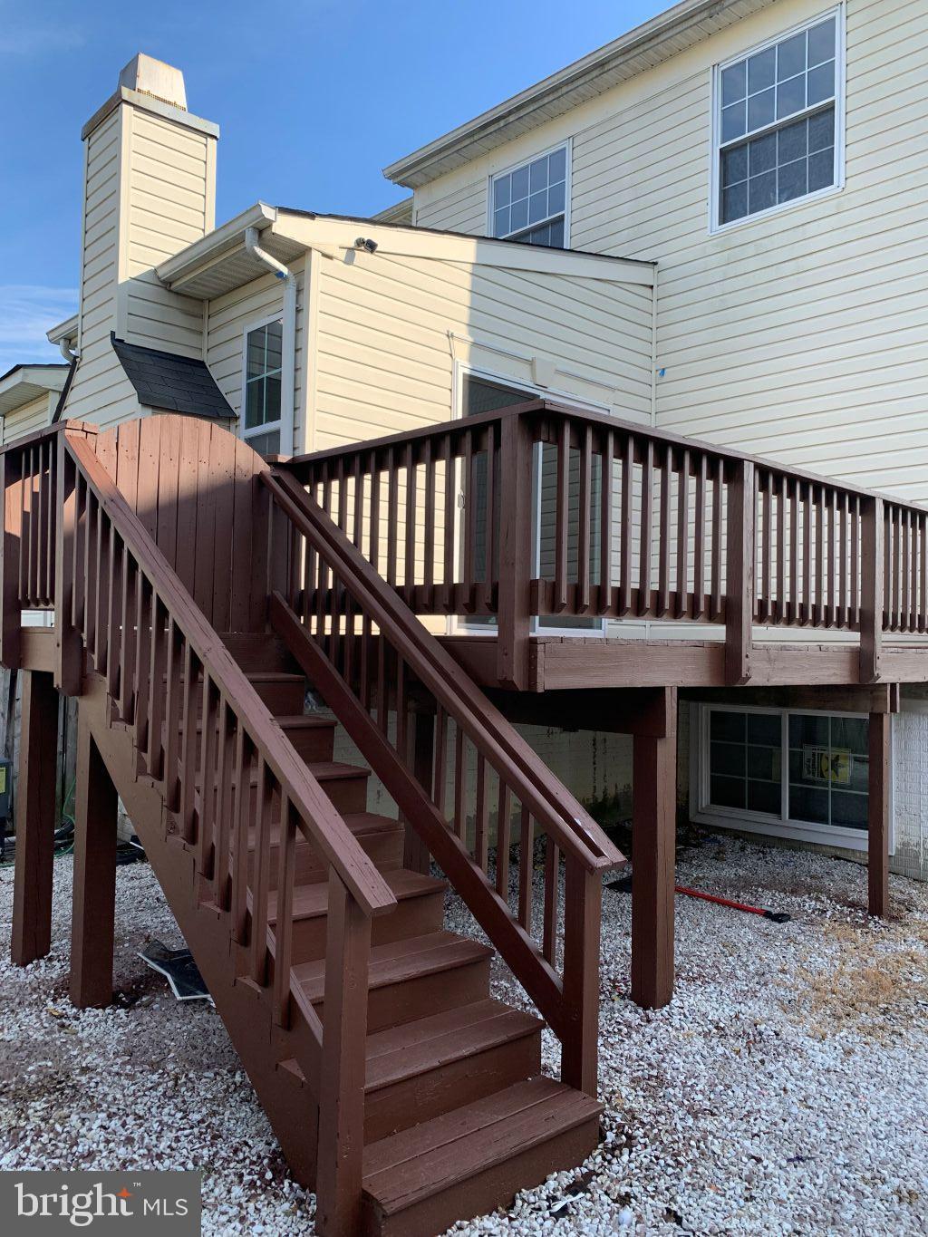 9014 Constant Course Columbia, MD 21046 - Photo 11 of 14 Deck View