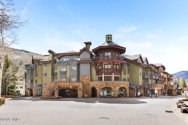 $1,300,000 | 1 Willow Bridge Road, Unit 33, Vail, CO 81657