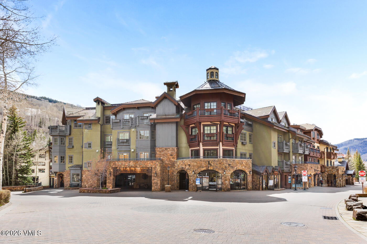 One Willow Bridge 33 MLS-35