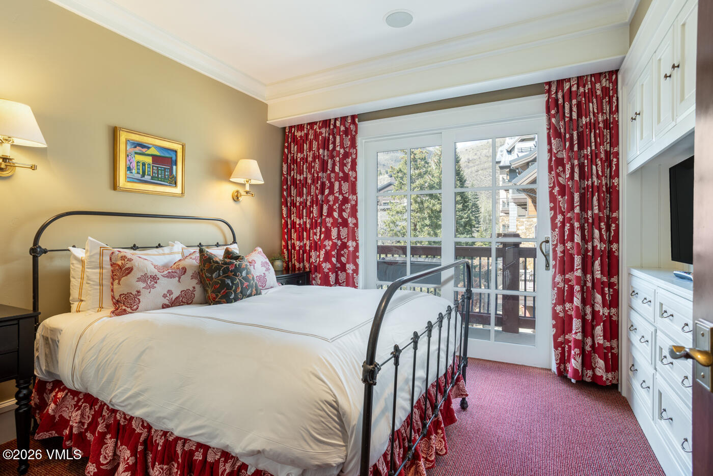 1 Willow Bridge Road, Unit 33 Vail, CO 81657 - Photo 19 of 40 One Willow Bridge 33 MLS-18