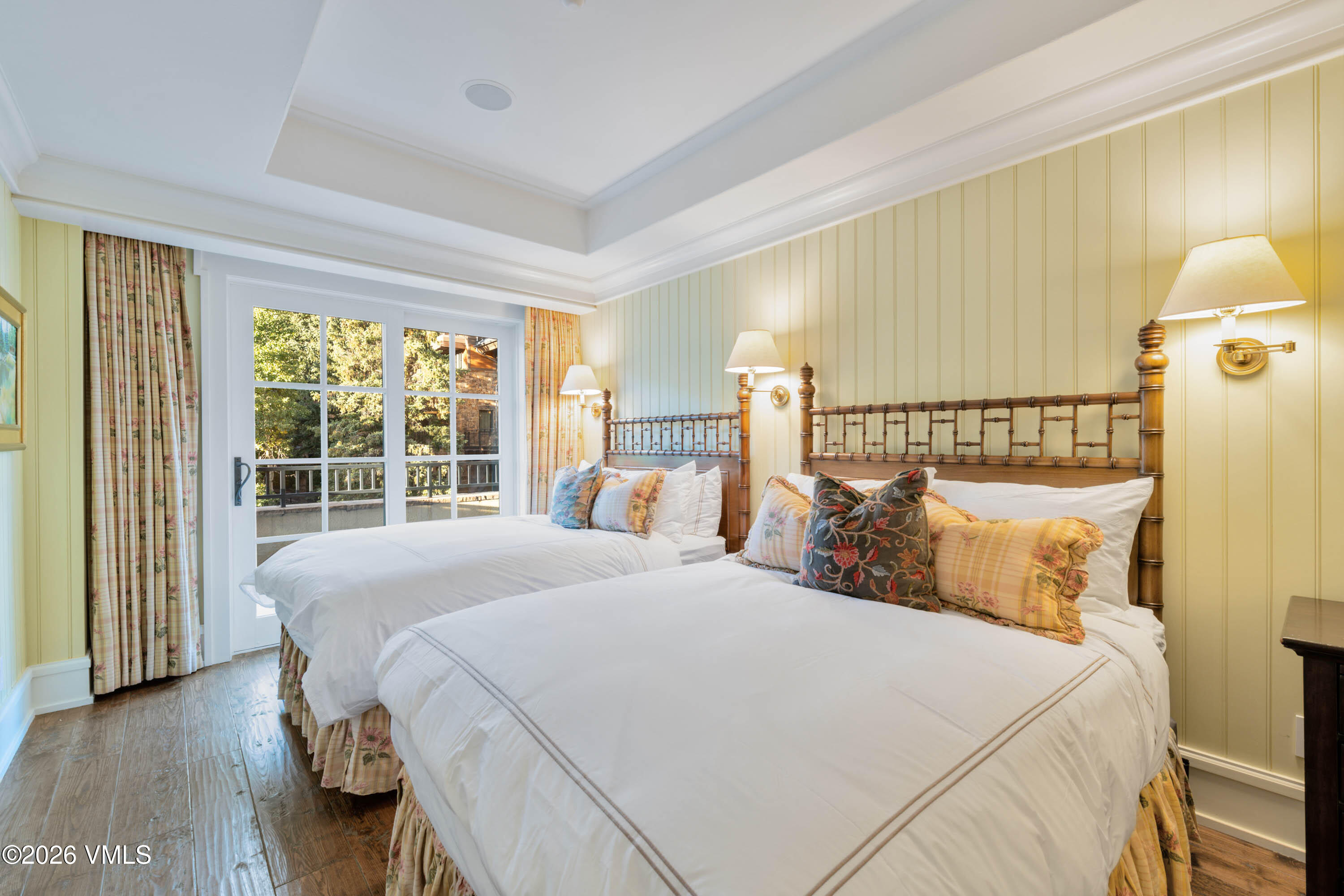 1 Willow Bridge Road, Unit 33 Vail, CO 81657 - Photo 19 of 25 OWBR Guest Bed jpg