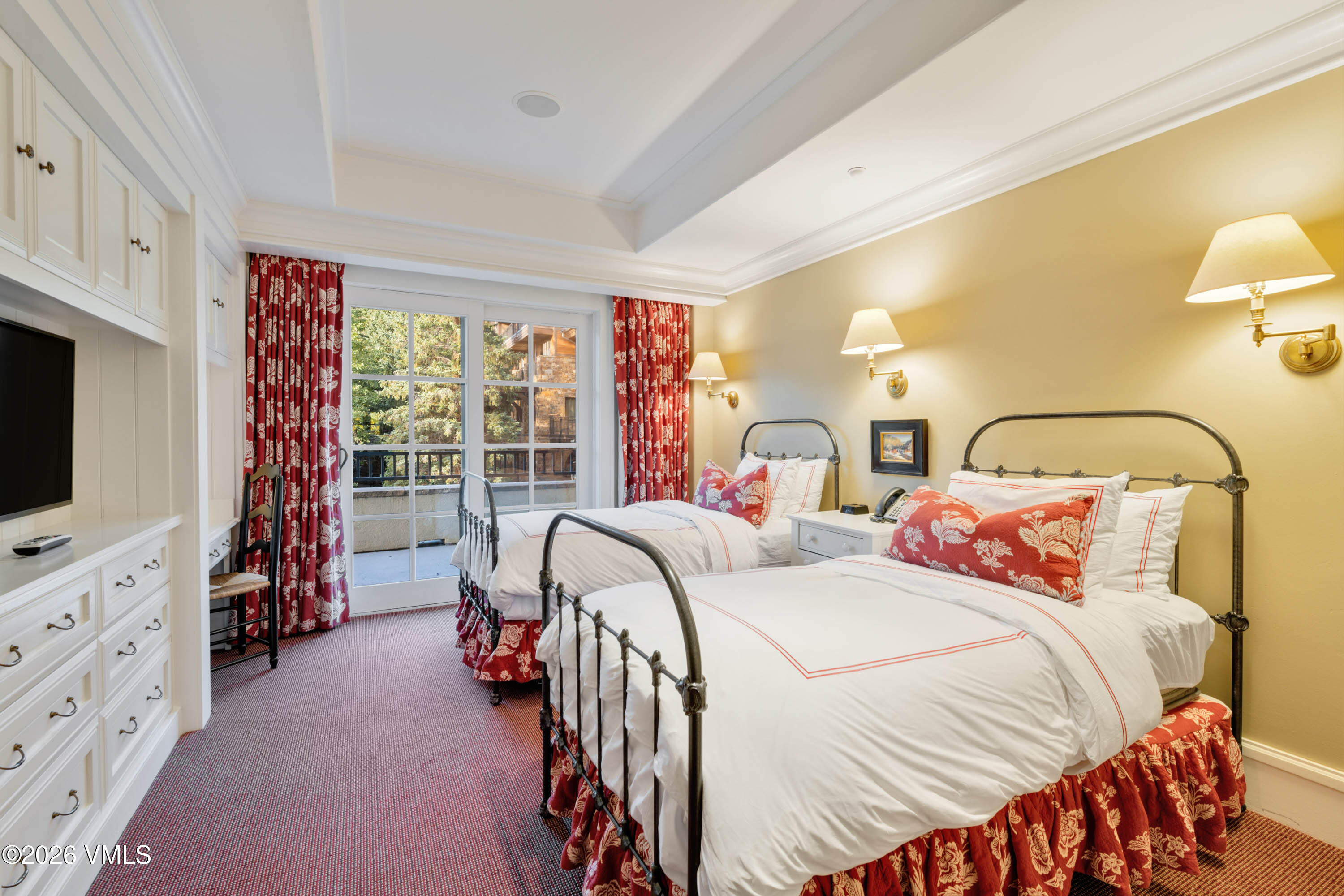 1 Willow Bridge Road, Unit 33 Vail, CO 81657 - Photo 20 of 25 OWBR Guest Bed