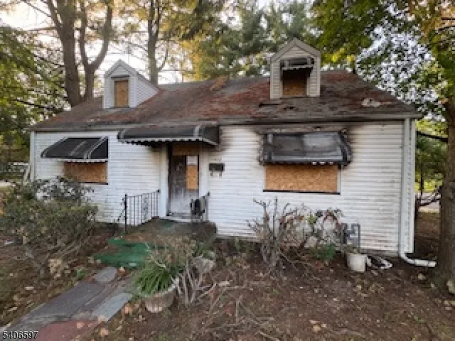 $225,000 | 1300 Myrtle Avenue, Plainfield, NJ 07063