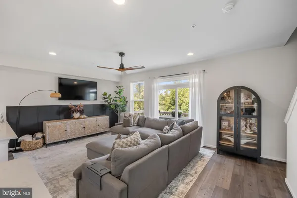 $749,000 | 15946 Coolidge Avenue, Olney, MD 20906