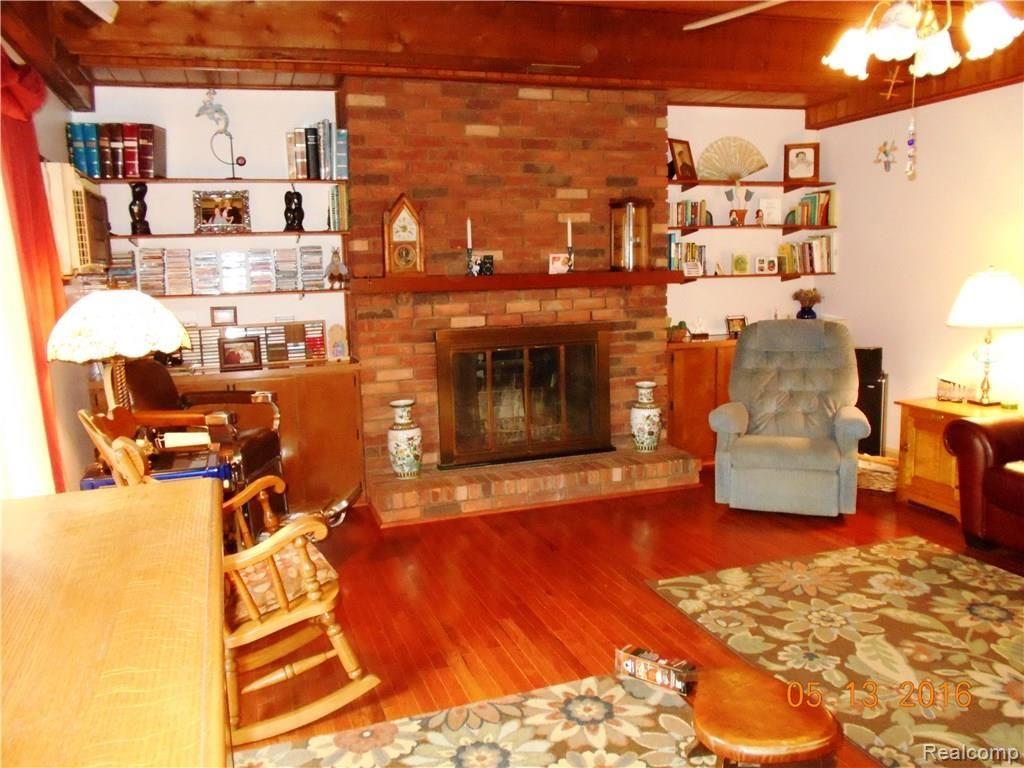 28313 Westerleigh Road Farmington Hills, MI 48334 - Photo 15 of 34
