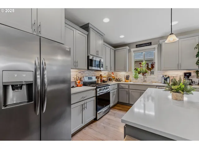 $585,000 | 6306 Northeast 134th Street, Vancouver, WA 98686