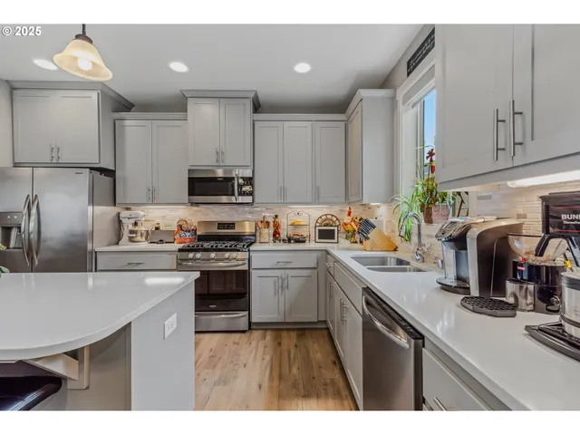 $585,000 | 6306 Northeast 134th Street, Vancouver, WA 98686