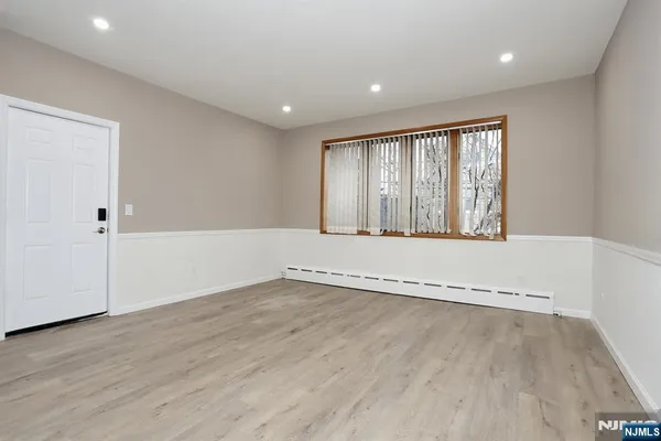 $2,500 | 143 Farnham Avenue, Unit 2, Garfield, NJ 07026