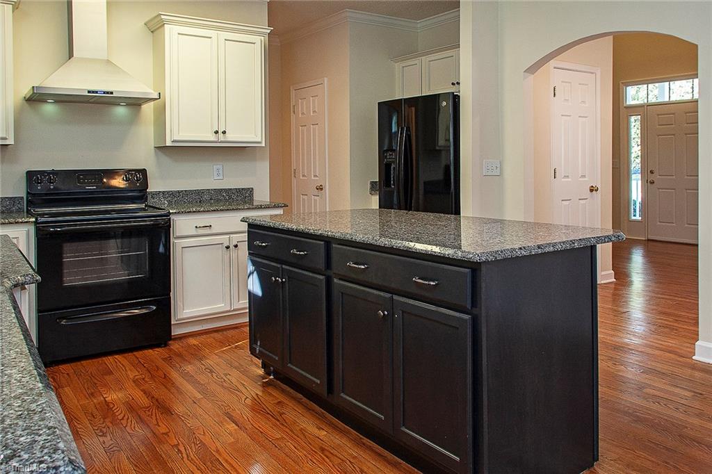6213 High View Road Greensboro, NC 27410 - Photo 3 of 17 Gallery Image 3