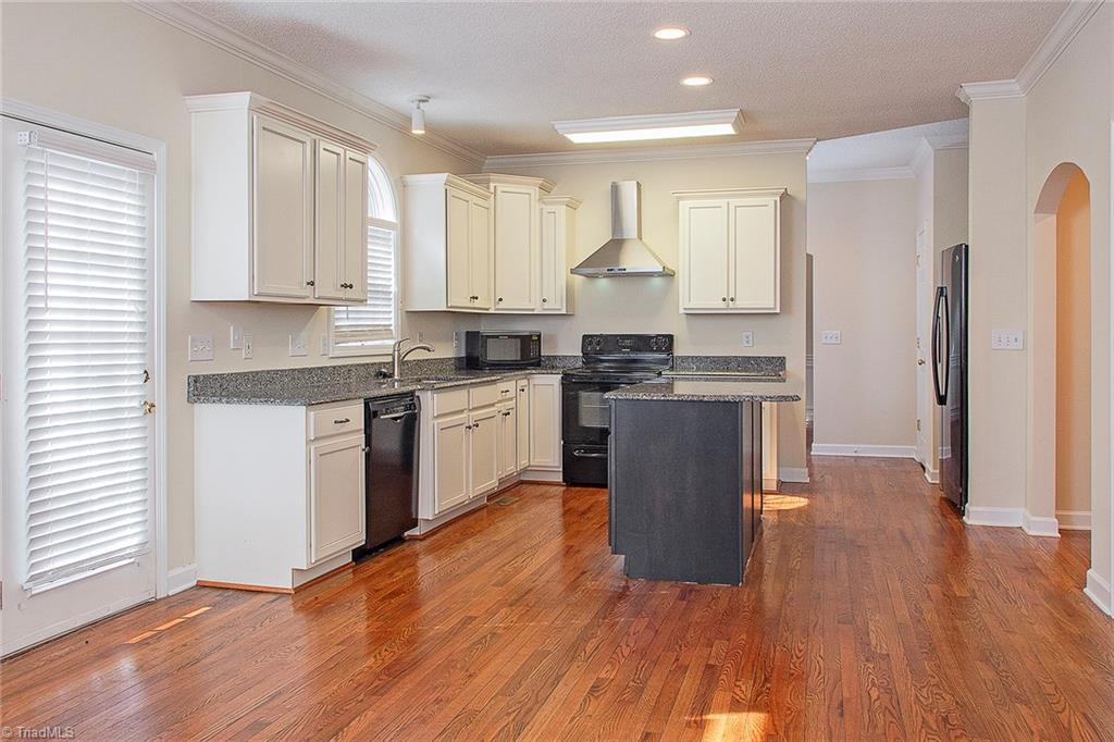 6213 High View Road Greensboro, NC 27410 - Photo 4 of 17 Gallery Image 4