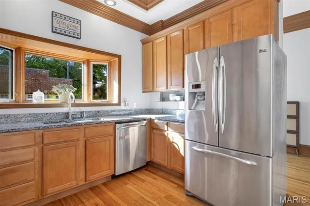 $449,944 | 3822 Shaw Boulevard, St. Louis, MO 63110