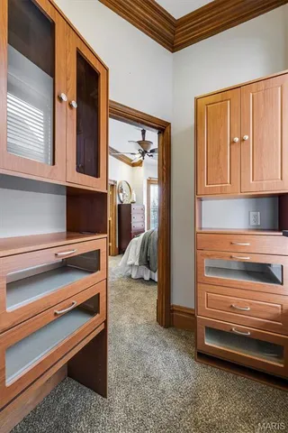 $424,999 | 3822 Shaw Boulevard, St. Louis, MO 63110