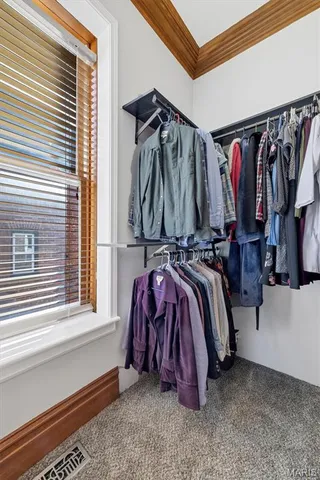 $449,944 | 3822 Shaw Boulevard, St. Louis, MO 63110