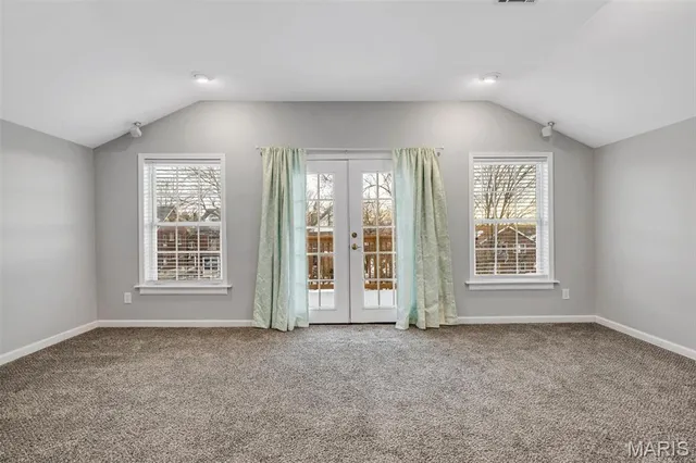 $424,999 | 3822 Shaw Boulevard, St. Louis, MO 63110