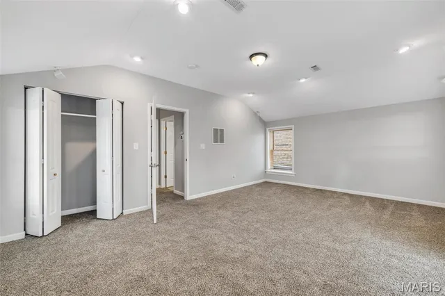 $424,999 | 3822 Shaw Boulevard, St. Louis, MO 63110