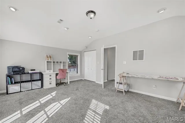 $449,944 | 3822 Shaw Boulevard, St. Louis, MO 63110