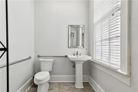 $995,000 | 506 East Rutland Street, Covington, LA 70433