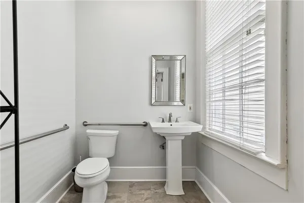 $995,000 | 506 East Rutland Street, Covington, LA 70433