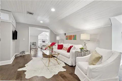 $995,000 | 506 East Rutland Street, Covington, LA 70433