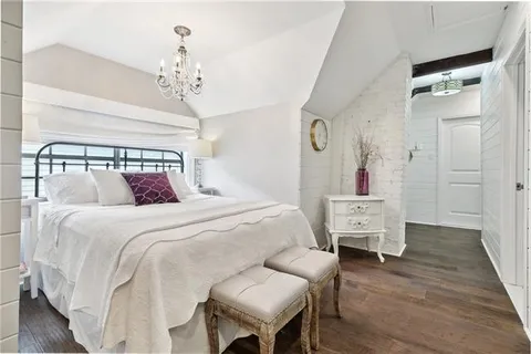 $995,000 | 506 East Rutland Street, Covington, LA 70433