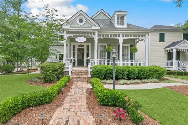 $995,000 | 506 East Rutland Street, Covington, LA 70433