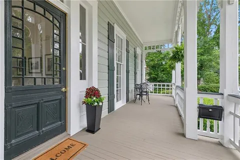 $995,000 | 506 East Rutland Street, Covington, LA 70433