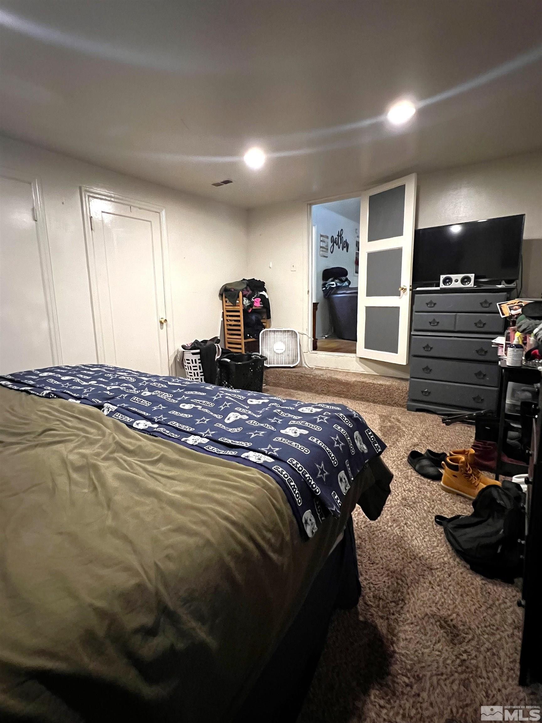 655 Hood Avenue Reno, NV 89512 - Photo 9 of 23 Photo 9