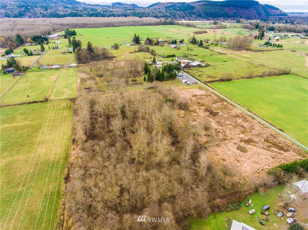 9419 Soren Road Sedro-Woolley, WA 98284 - Photo 36 of 40 Gallery Image 36