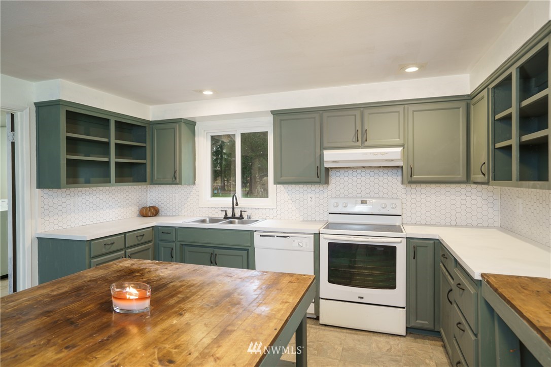 9419 Soren Road Sedro-Woolley, WA 98284 - Photo 10 of 40 Gallery Image 10