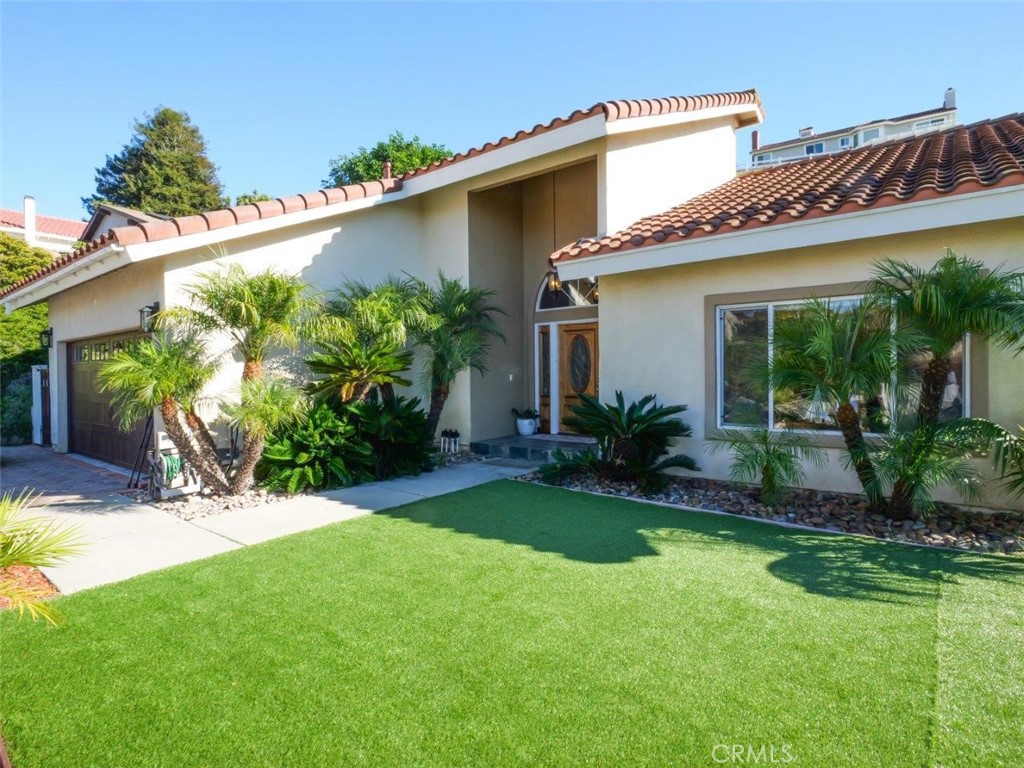 29422 Indian Valley Road Rancho Palos Verdes, CA 90275 - Photo 2 of 36