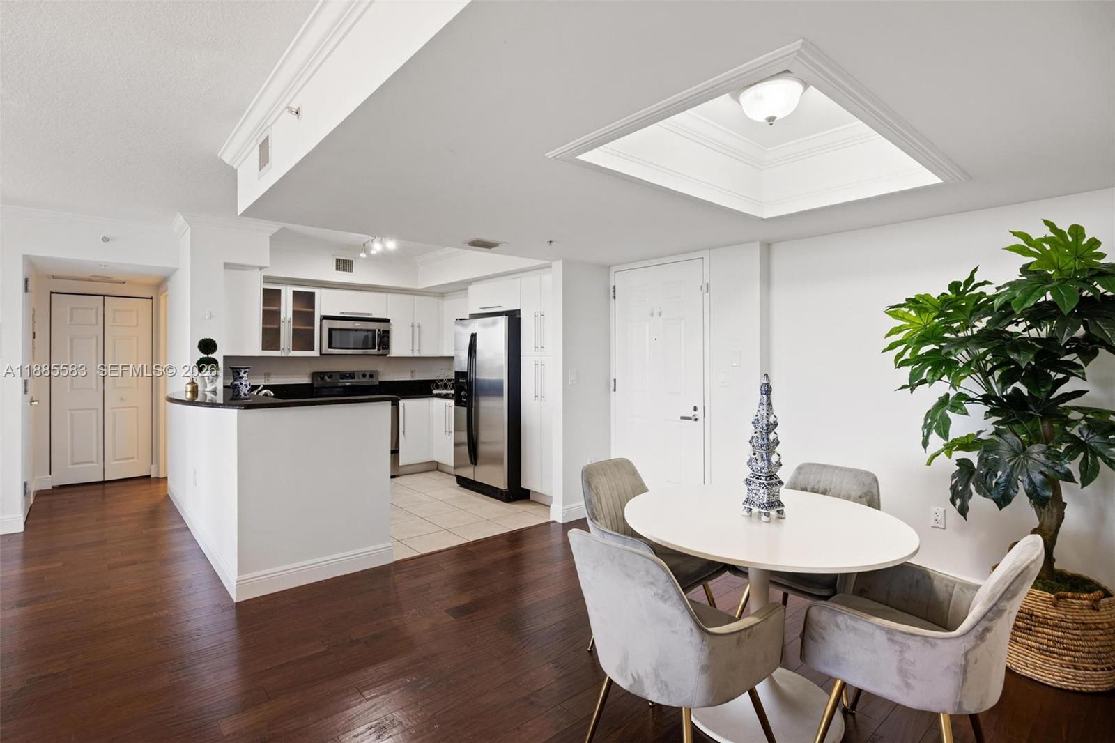 3232 Southwest 22nd Terrace, Unit 1003 Miami, FL 33145 - Photo 11 of 37