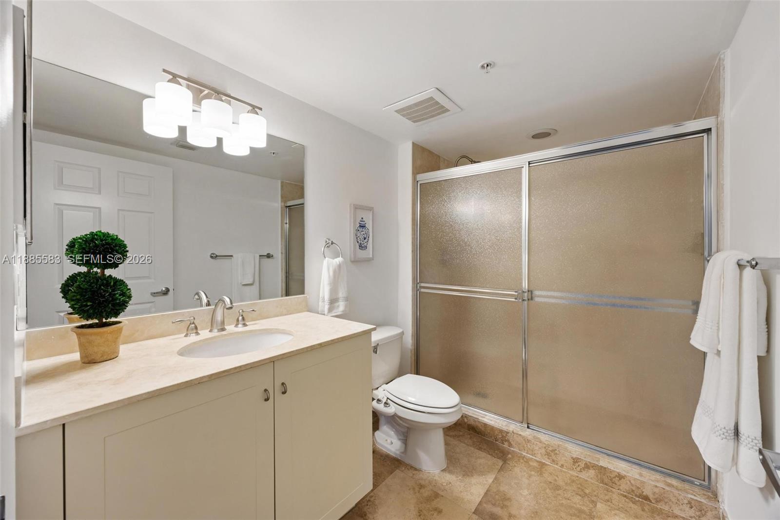 3232 Southwest 22nd Terrace, Unit 1003 Miami, FL 33145 - Photo 21 of 37