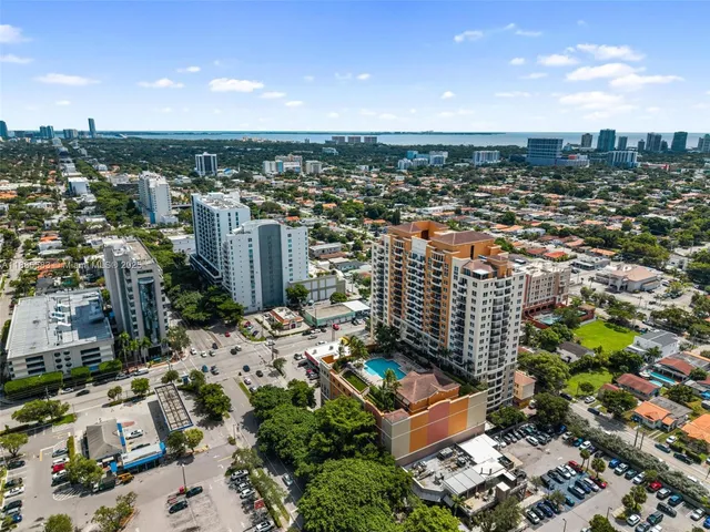 $494,000 | 3232 Southwest 22nd Terrace, Unit 1003, Miami, FL 33145